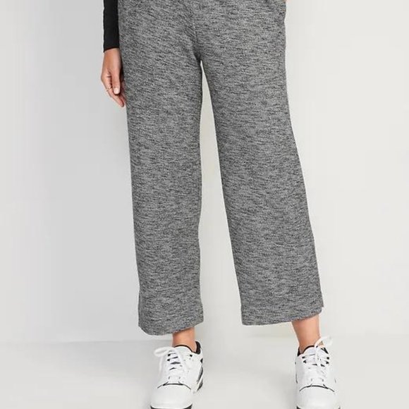 Old Navy High-Waisted Cropped Straight Sweatpants for Women New - Picture 3 of 7